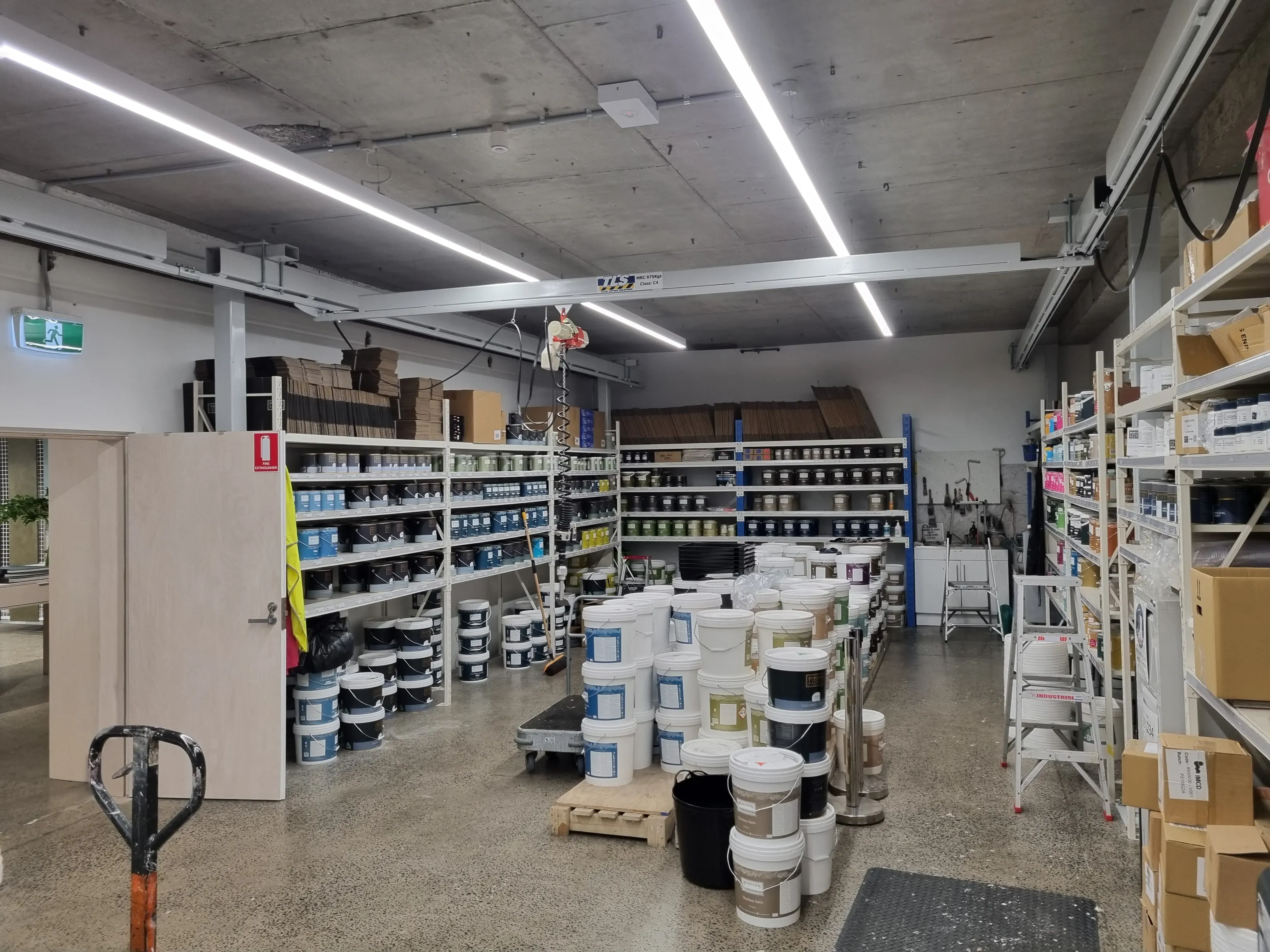 TLS Light Weight Crane System Installation Project #P0822-132