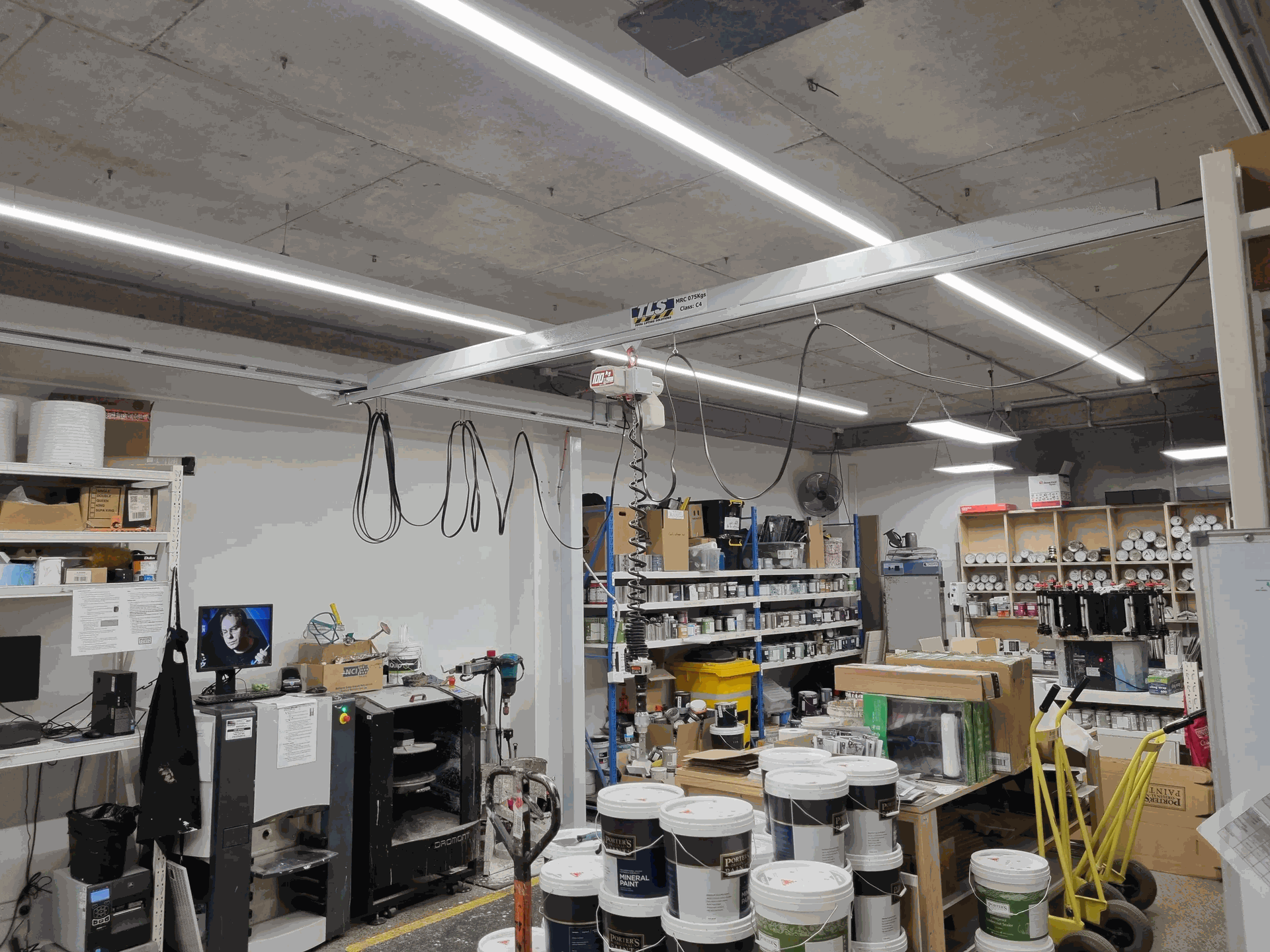 TLS Light Weight Crane System Installation Project #P0822-132